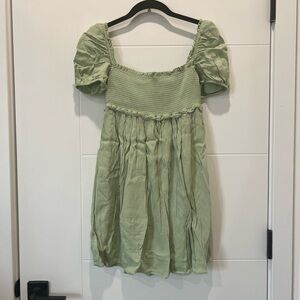 Sundeh Aritzia Sage Green Textured Top